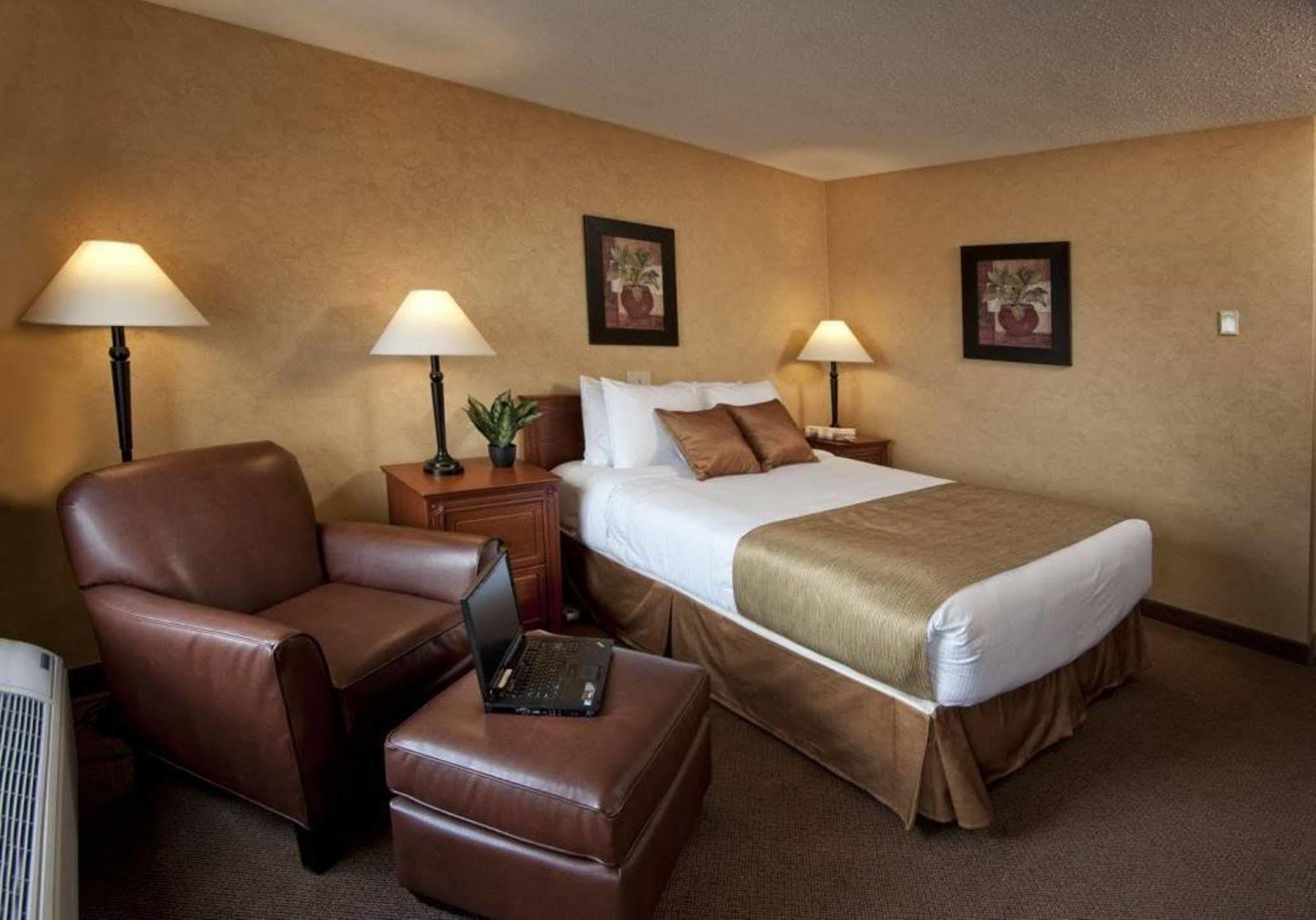 Maritime Hotel